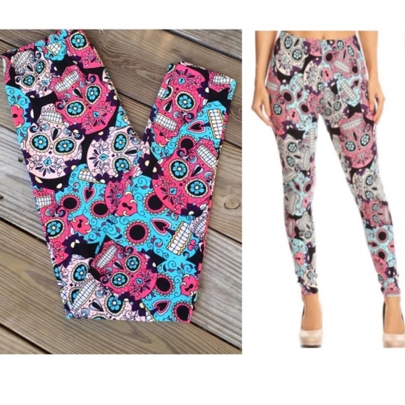 Pants - 🔴CLEARANCE💀🌸 Super Soft Sugar Skull Leggings